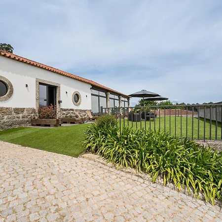 Летний дом Guestready - Casas De Fralaes Viatodos